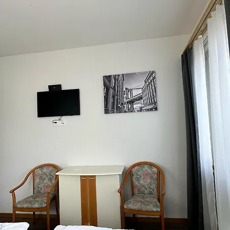 Hotel Christina-3
